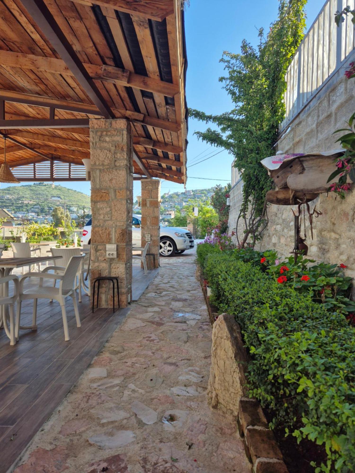Villa Josana Sarande Exterior photo